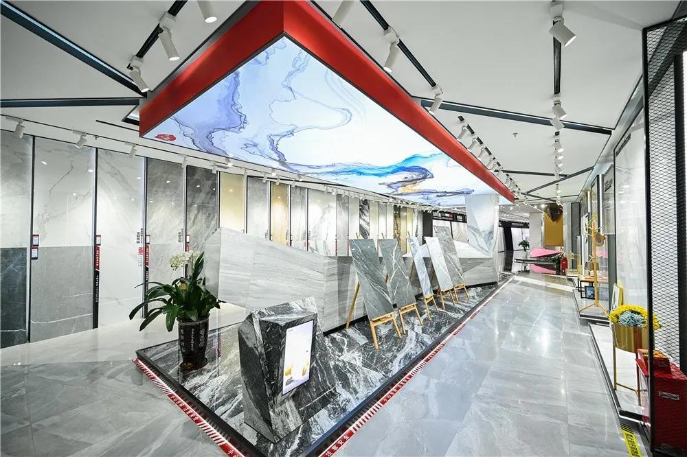 新装展厅丨沉浸式岩板空间体验由此开启！